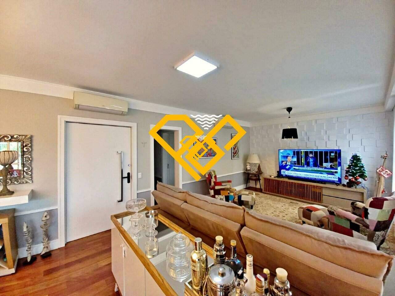 Apartamento à venda no Ponta da Praia: SALA DE TV