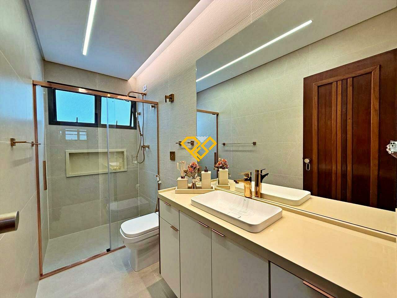 Apartamento à venda no Pompéia: Wc social