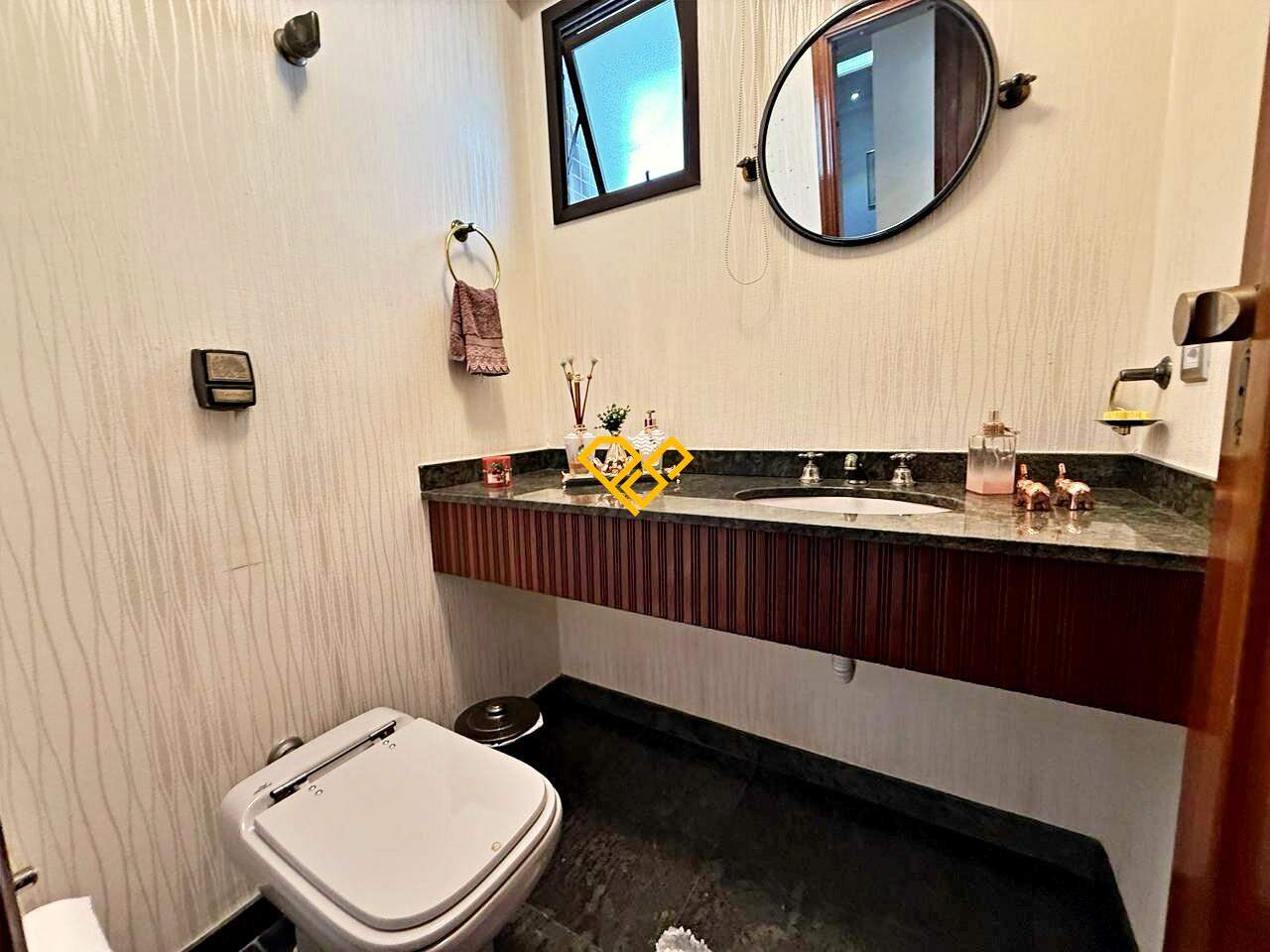 Apartamento à venda no Pompéia: Lavabo