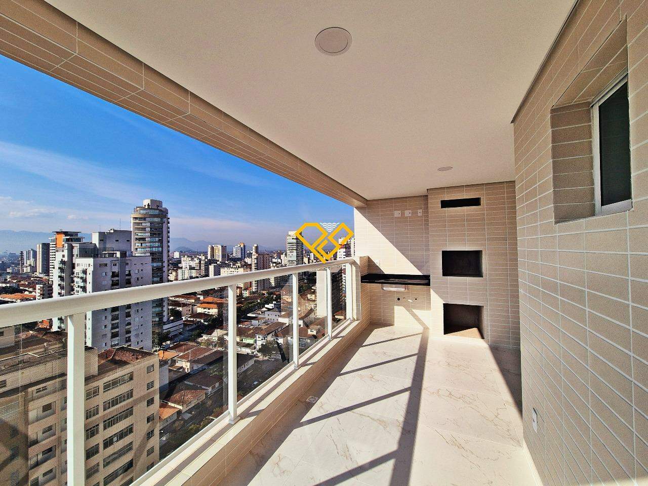 Apartamento à venda no Gonzaga: varanda social