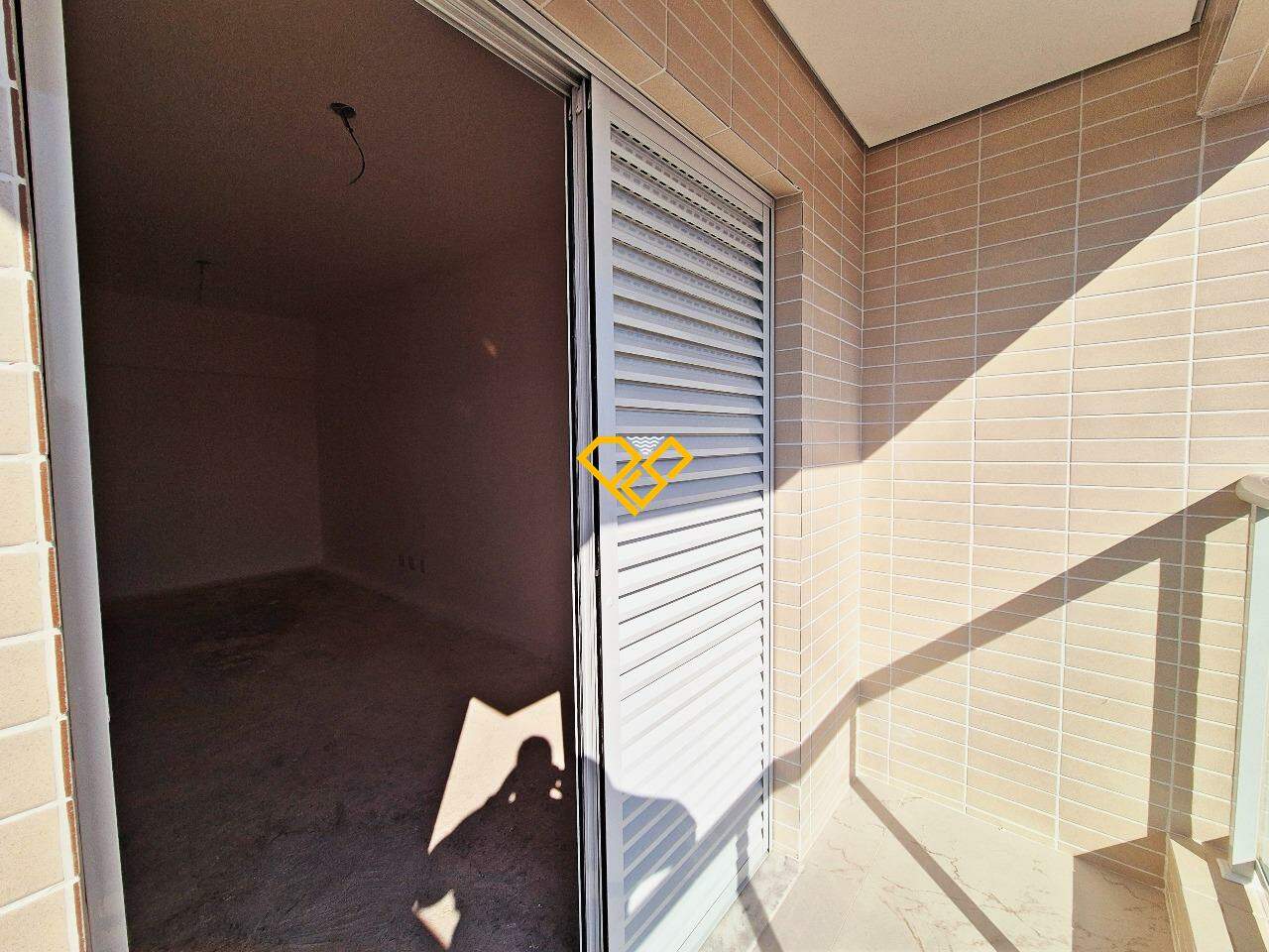 Apartamento à venda no Gonzaga: varanda suíte master