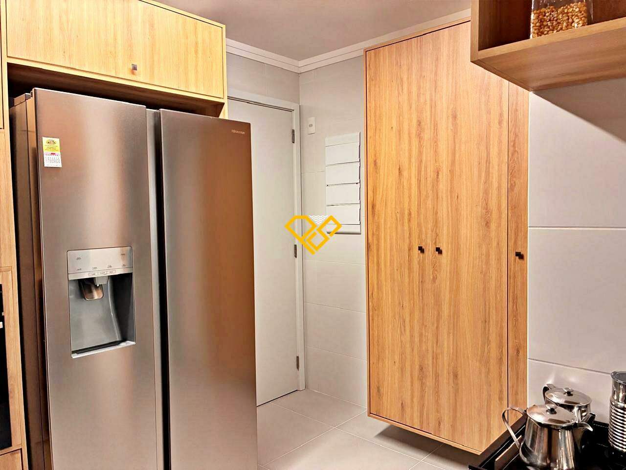 Apartamento à venda no Gonzaga: Cozinha