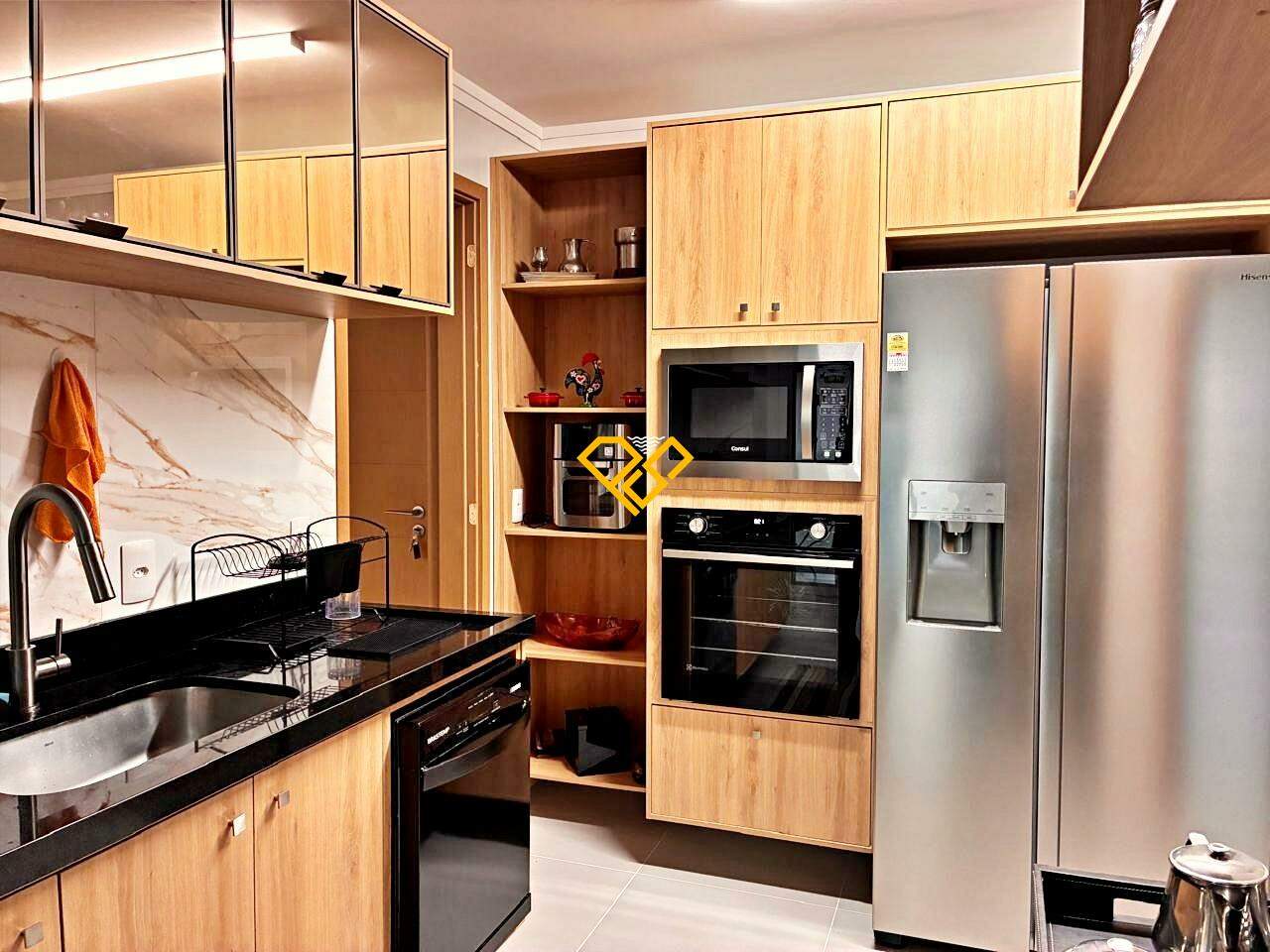 Apartamento à venda no Gonzaga: Cozinha