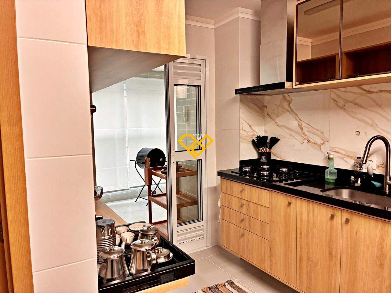 Apartamento à venda no Gonzaga: Cozinha