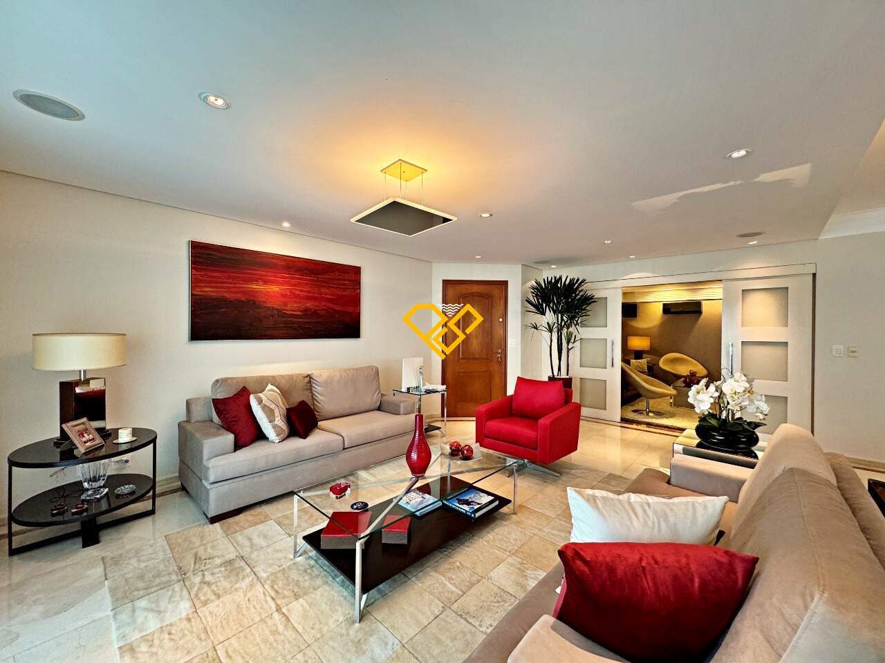 Apartamento à venda no Ponta da Praia: 