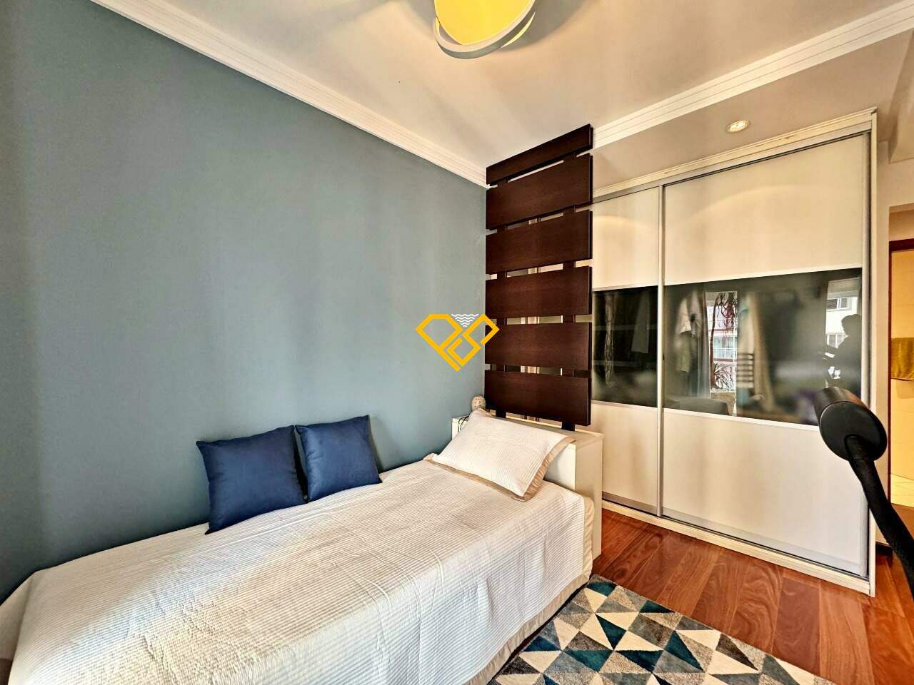 Apartamento à venda no Ponta da Praia: 
