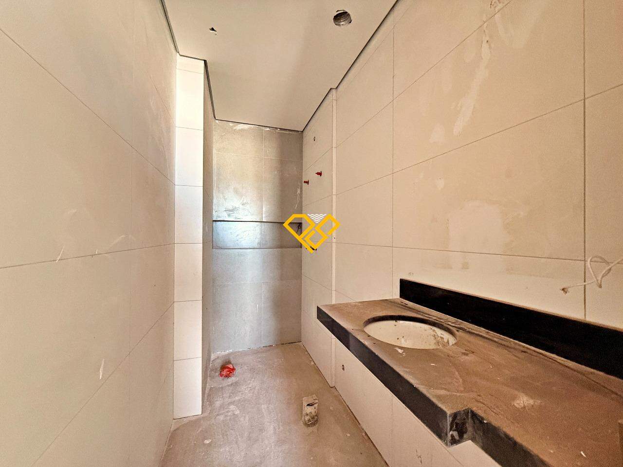 Apartamento à venda no Macuco: Wc suíte