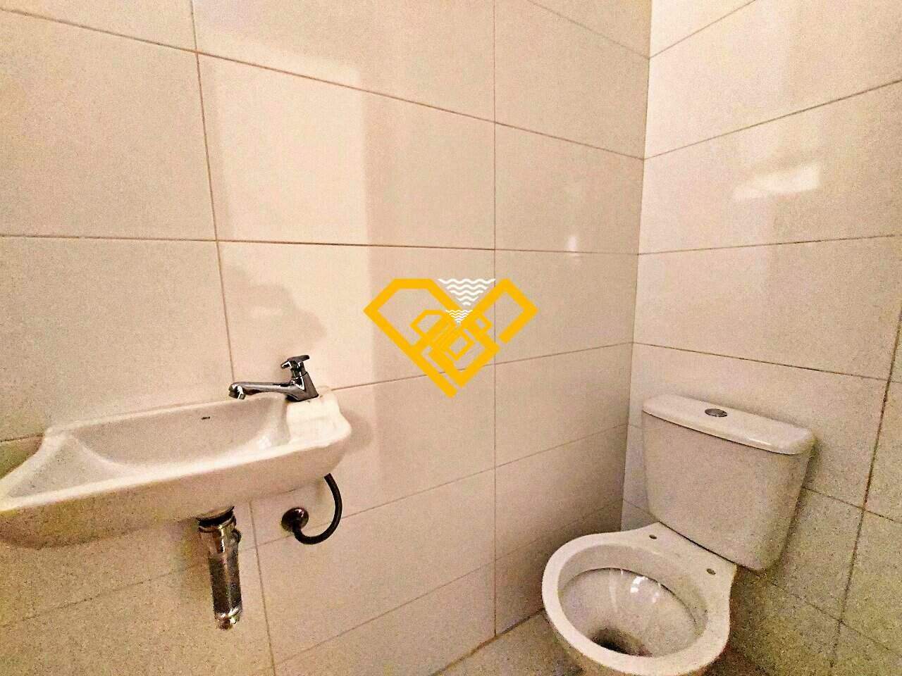 Apartamento à venda no Gonzaga: WC SERVIÇO