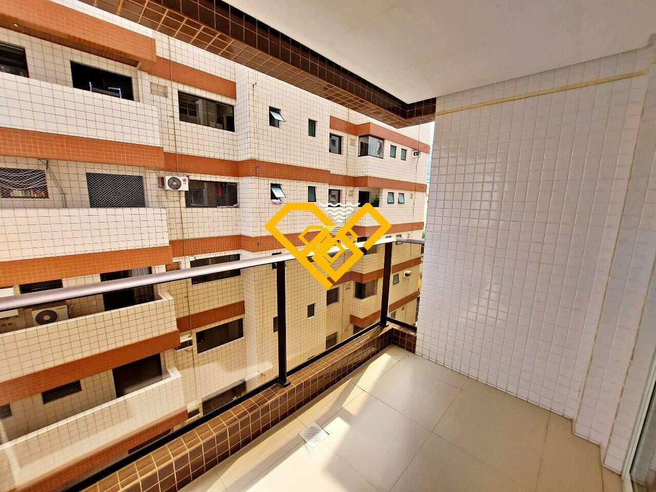 Apartamento à venda no Gonzaga: VARANDA