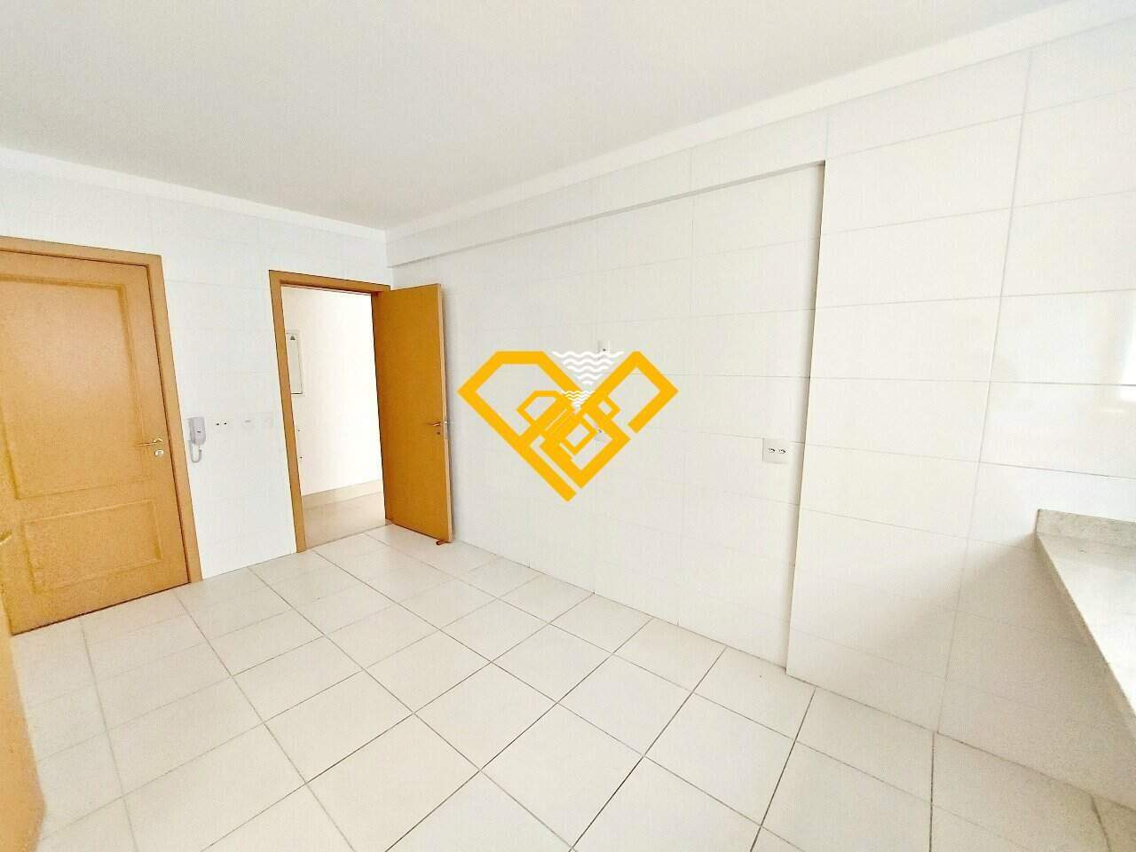 Apartamento à venda no Gonzaga: COZINHA