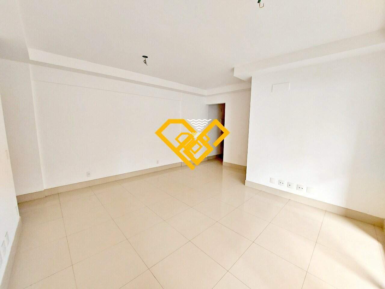 Apartamento à venda no Gonzaga: SALA