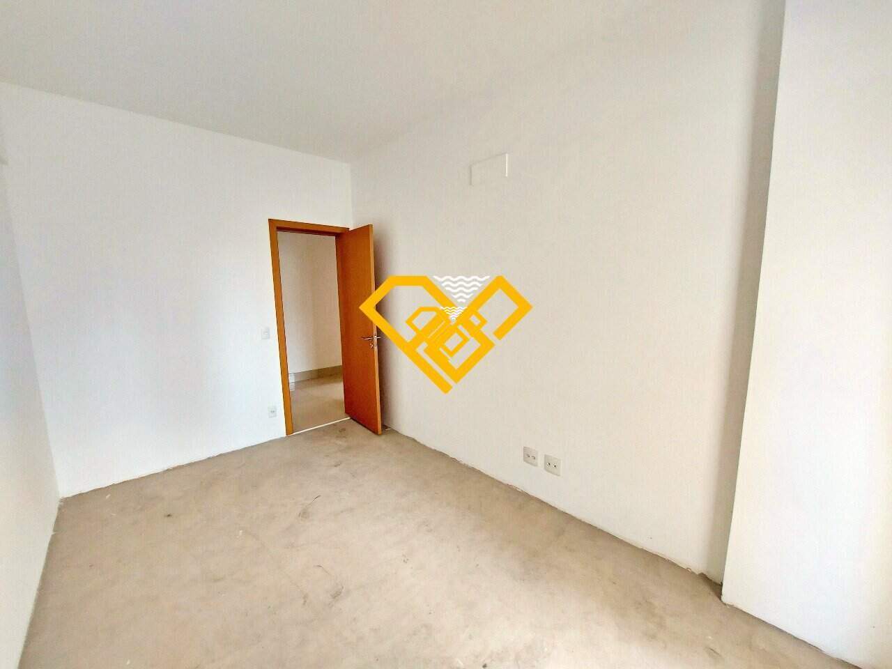 Apartamento à venda no Gonzaga: SUÍTE