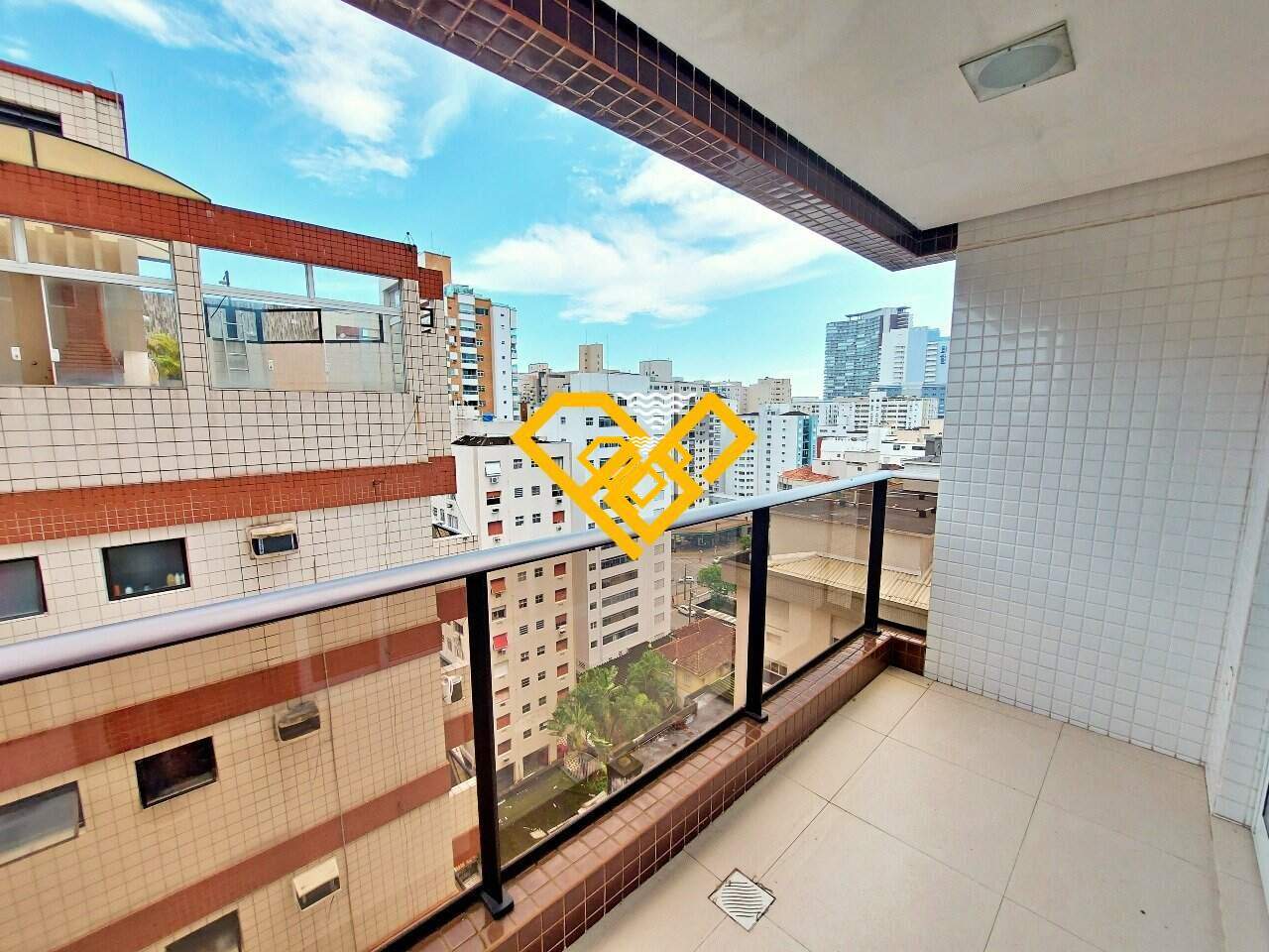Apartamento à venda no Gonzaga: VARANDA