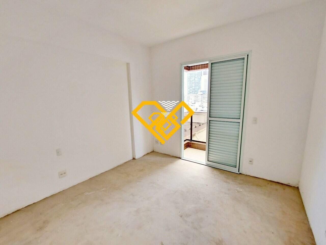 Apartamento à venda no Gonzaga: SUÍTE