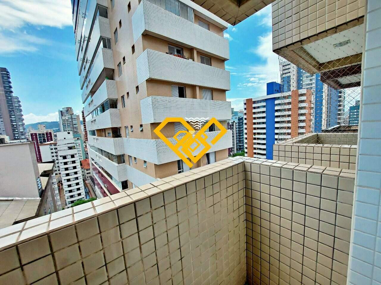 Apartamento à venda no Gonzaga: VARANDA ORMITÓRIO 1