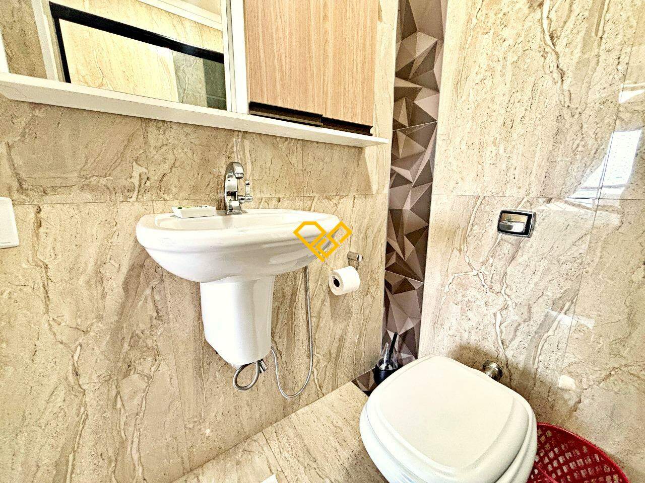 Apartamento à venda no Gonzaga: Wc suíte 2