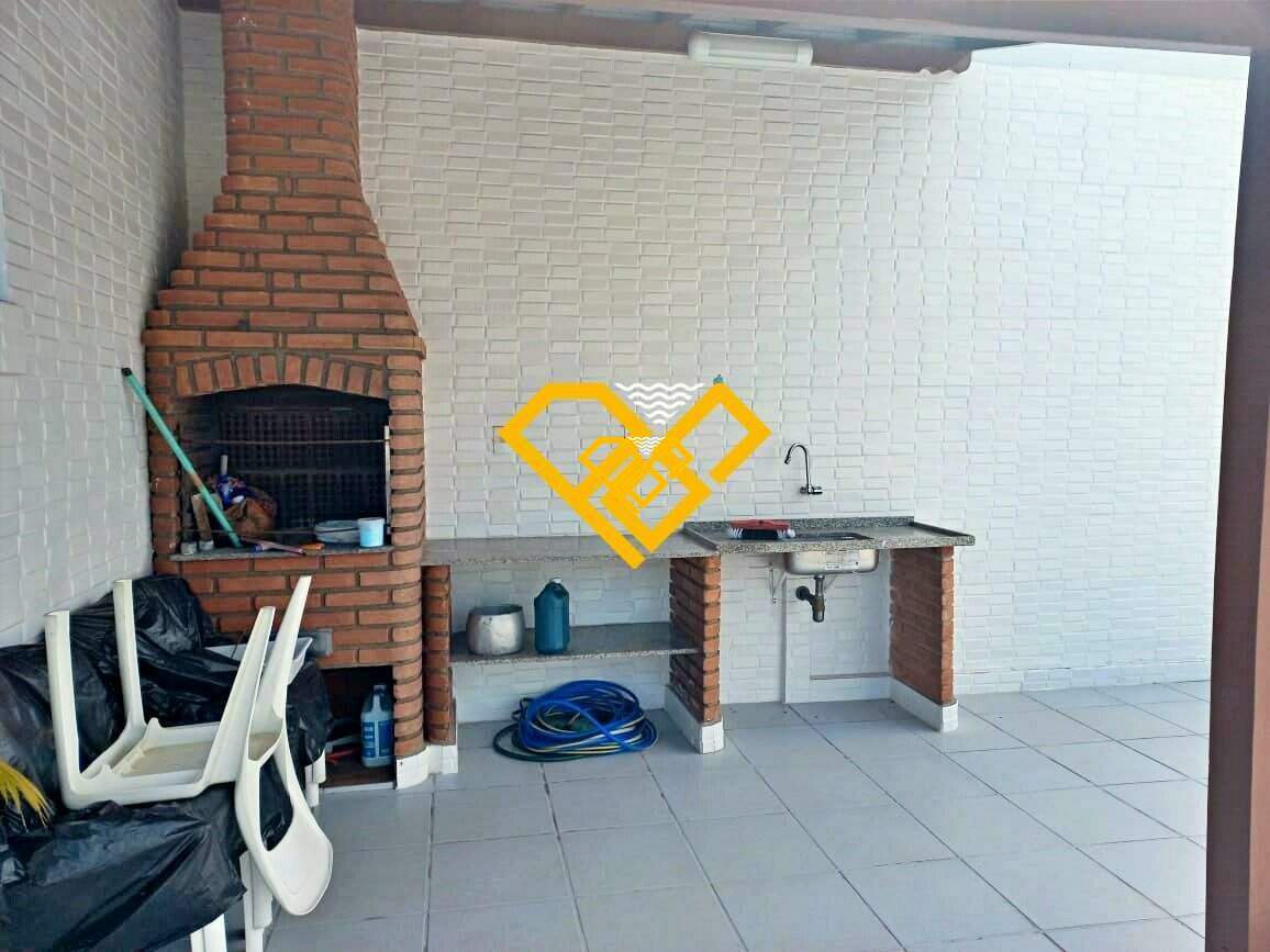 Cobertura à venda no Ponta da Praia: 