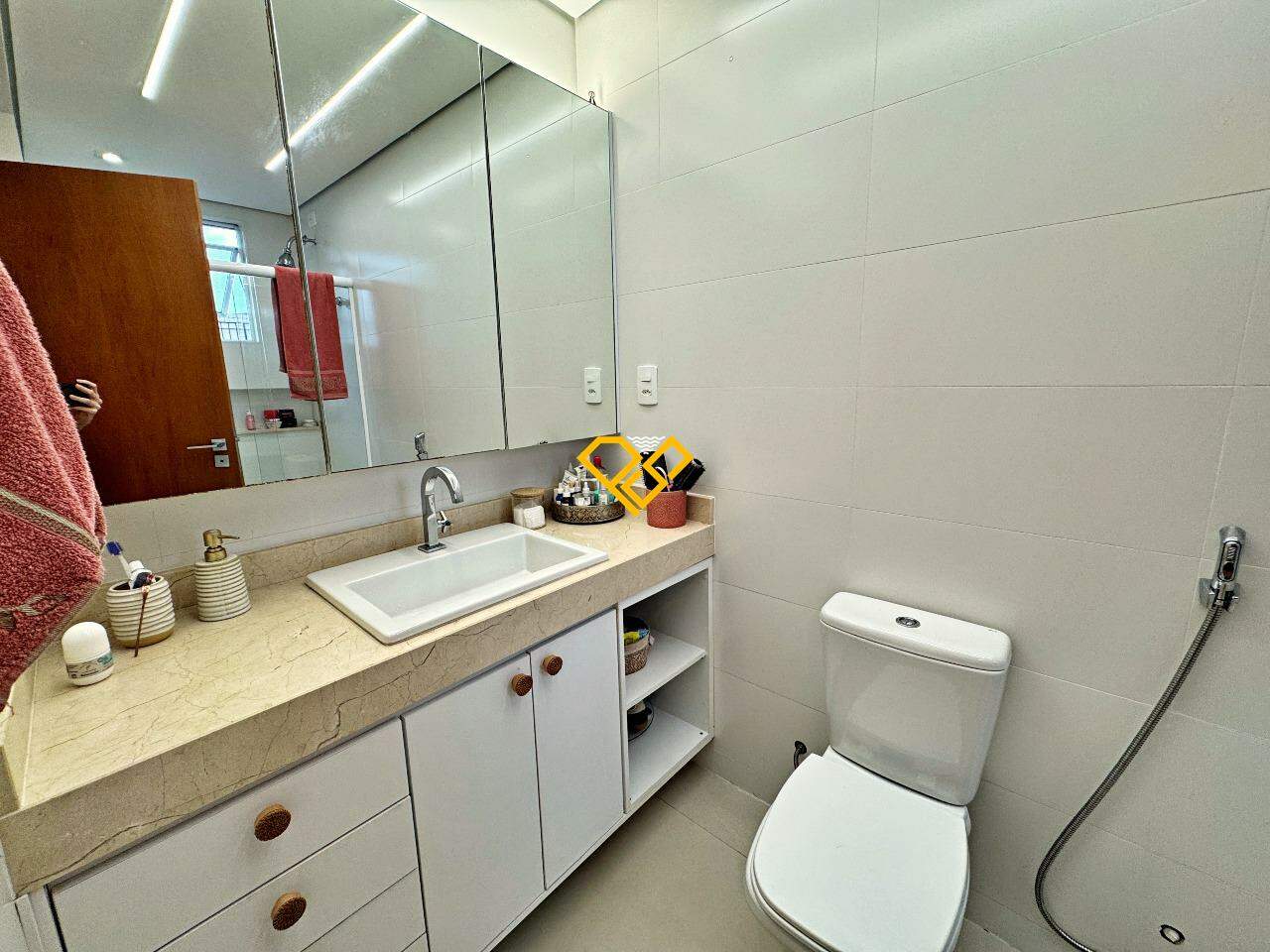 Apartamento à venda no Gonzaga: Wc suíte 1