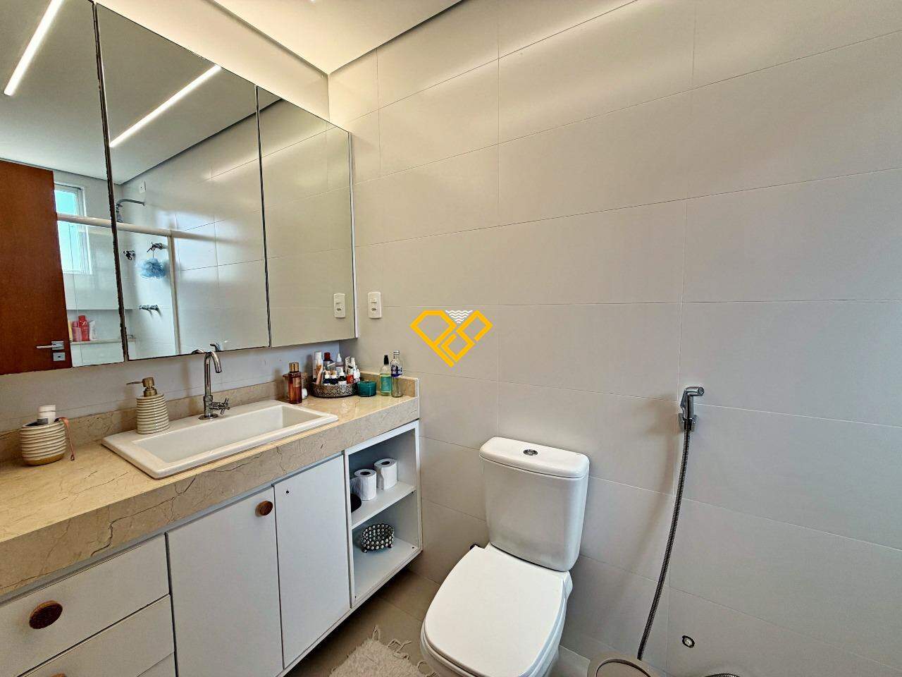 Apartamento à venda no Gonzaga: Wc suíte 1