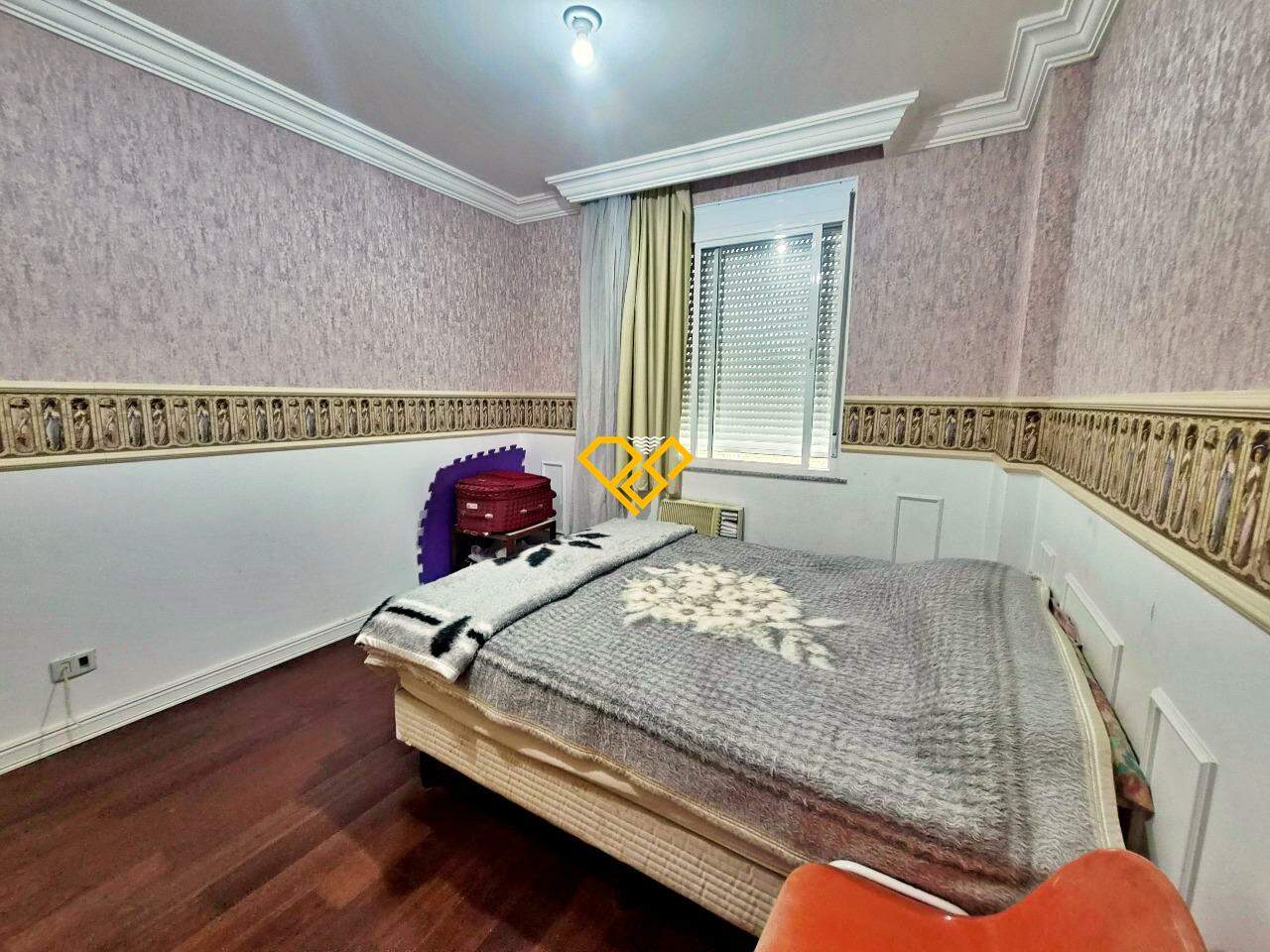 Apartamento à venda no Gonzaga: Dormitório 3 - suíte americana