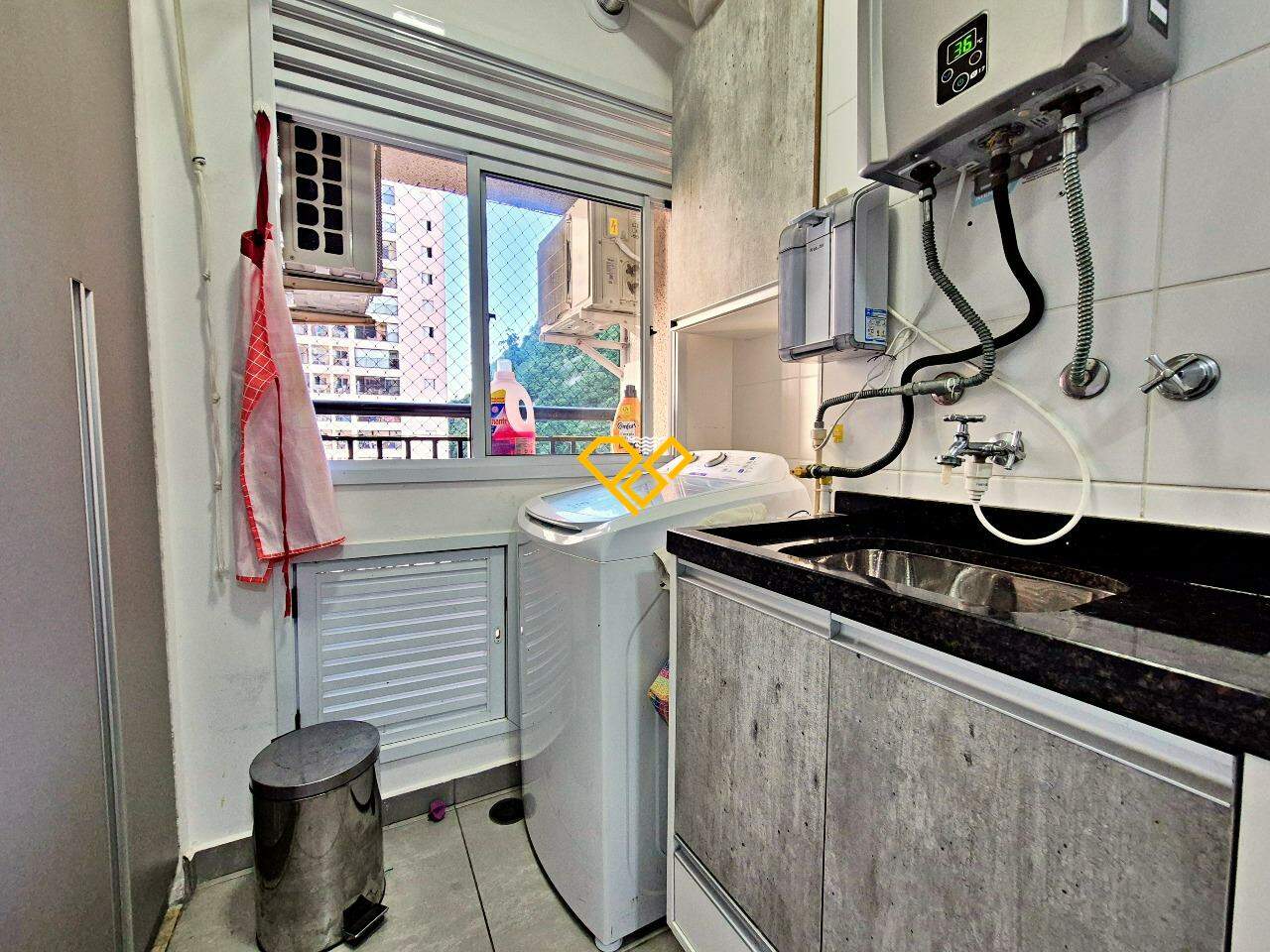 Apartamento à venda no Marapé: Área de serviço