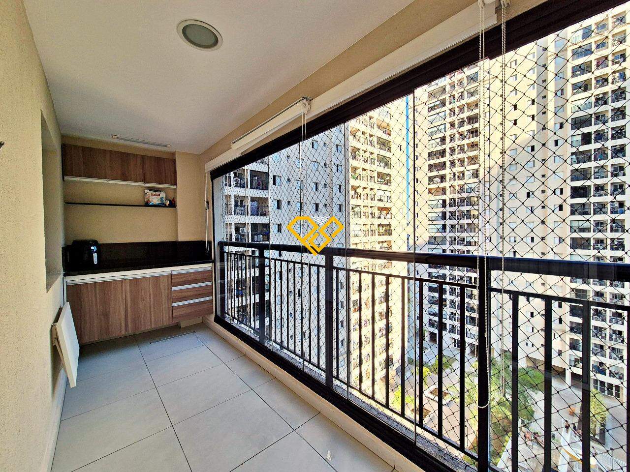 Apartamento à venda no Marapé: Varanda