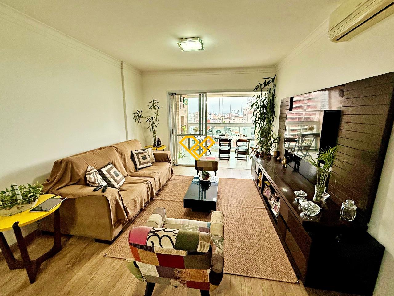 Apartamento à venda no Ponta da Praia: Sala