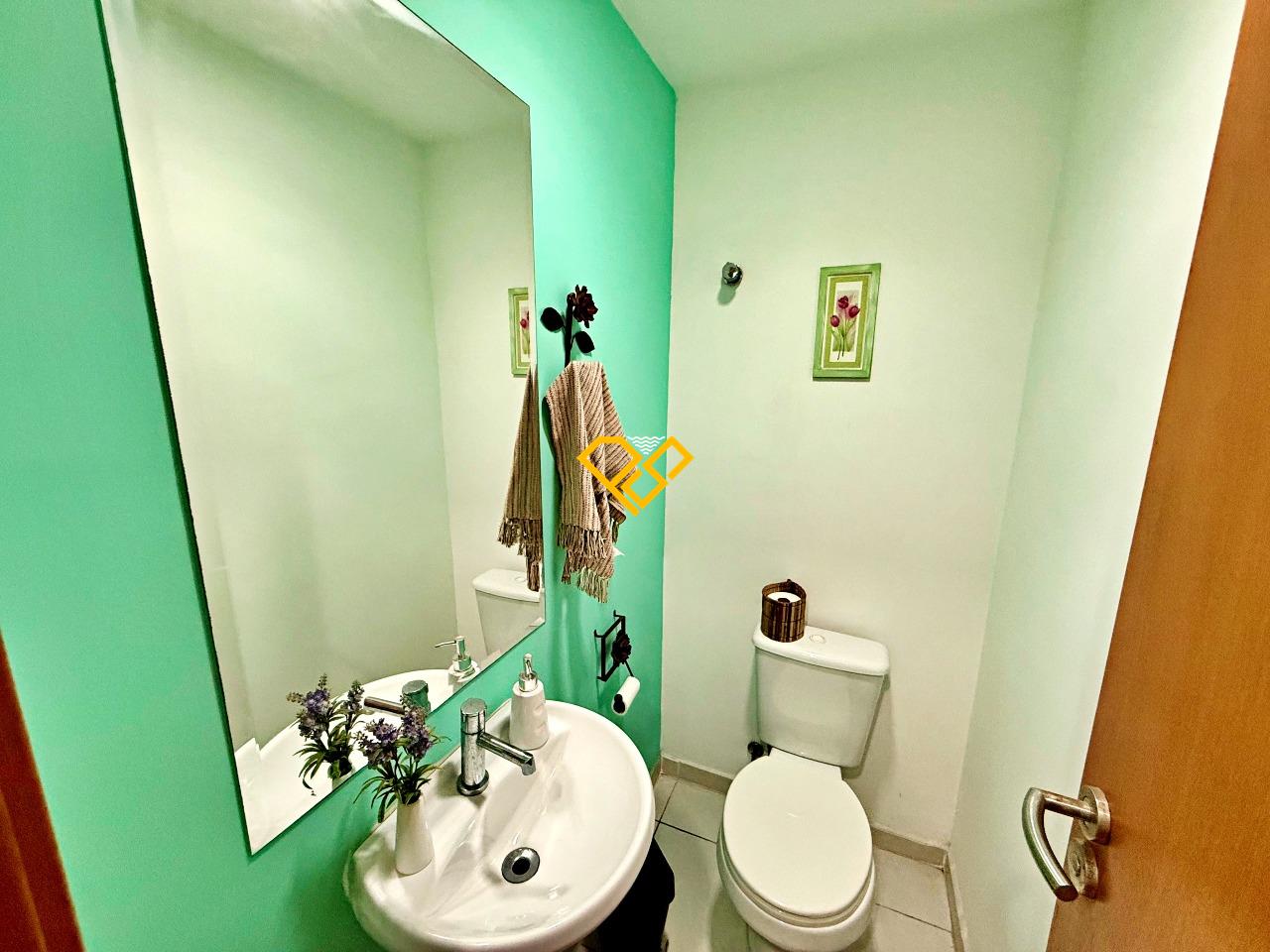 Apartamento à venda no Ponta da Praia: Lavabo