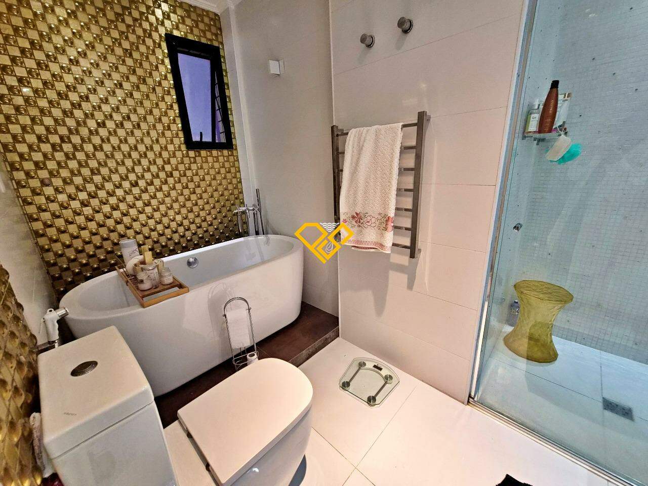 Apartamento à venda no Gonzaga: Wc suíte 2