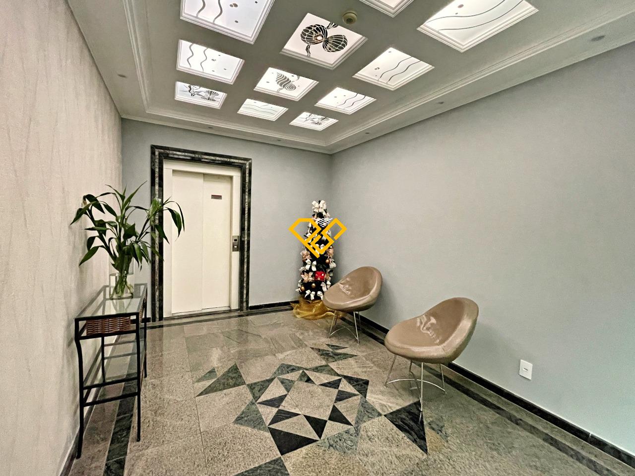 Apartamento à venda no Gonzaga: Hall do condomínio