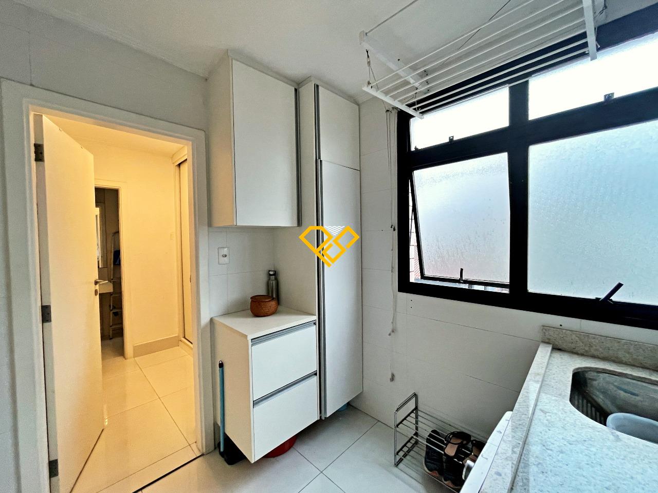 Apartamento à venda no Gonzaga: Área de serviço