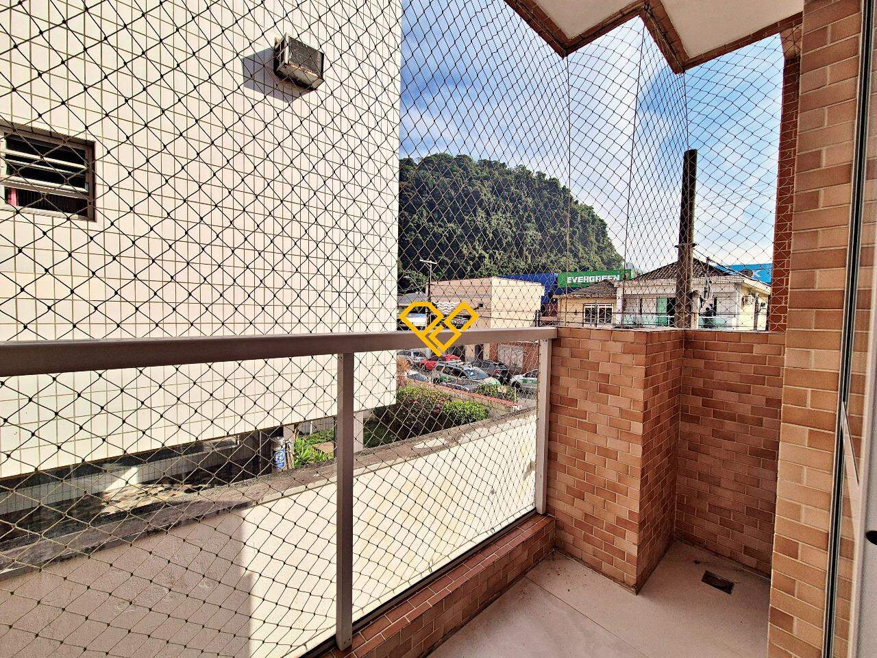 Casa à venda no Marapé: Varanda da sala
