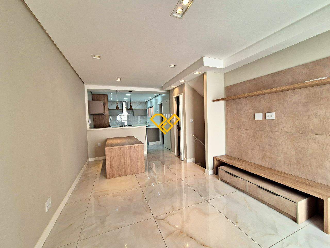 Casa à venda no Marapé: Sala 2° andar