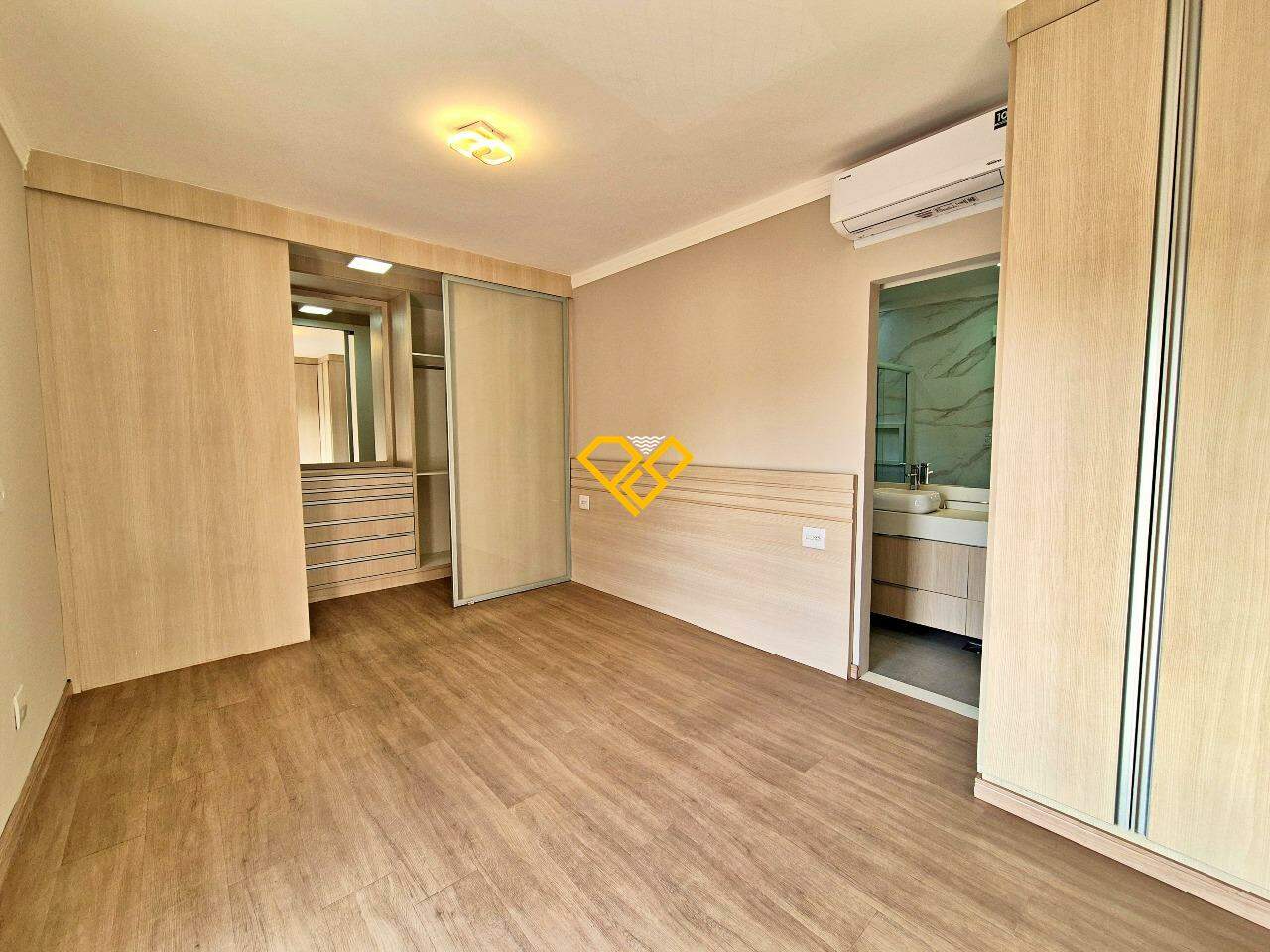 Casa à venda no Marapé: Suíte 1