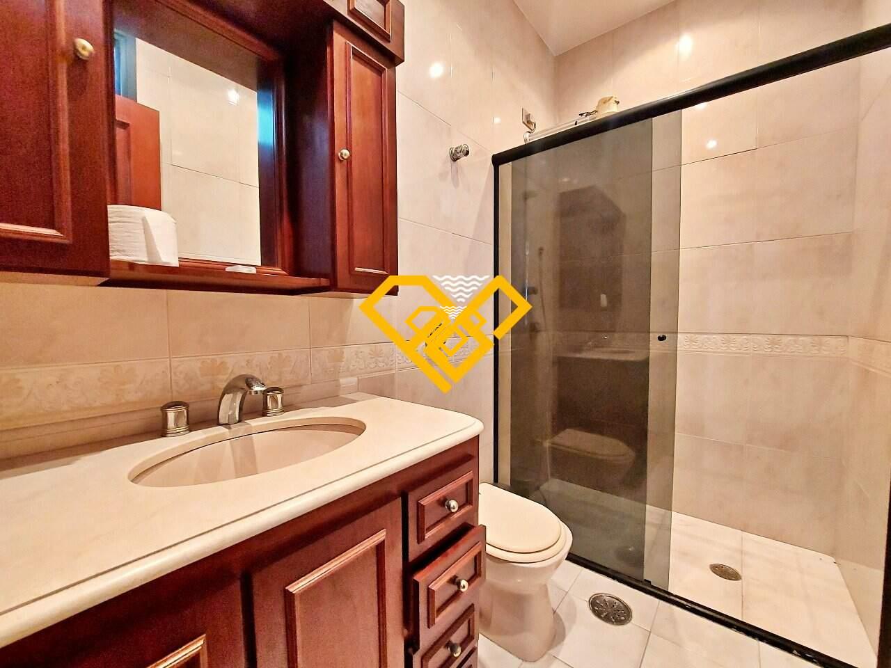 Sobrado à venda no Gonzaga: 