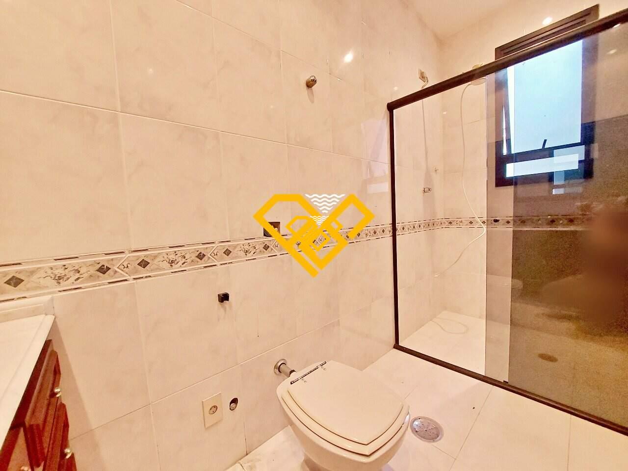 Sobrado à venda no Gonzaga: 