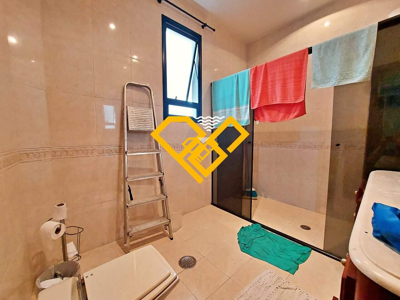 Sobrado à venda no Gonzaga: 