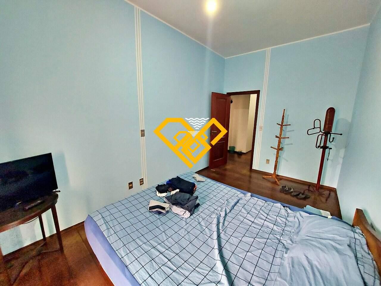 Sobrado à venda no Gonzaga: 