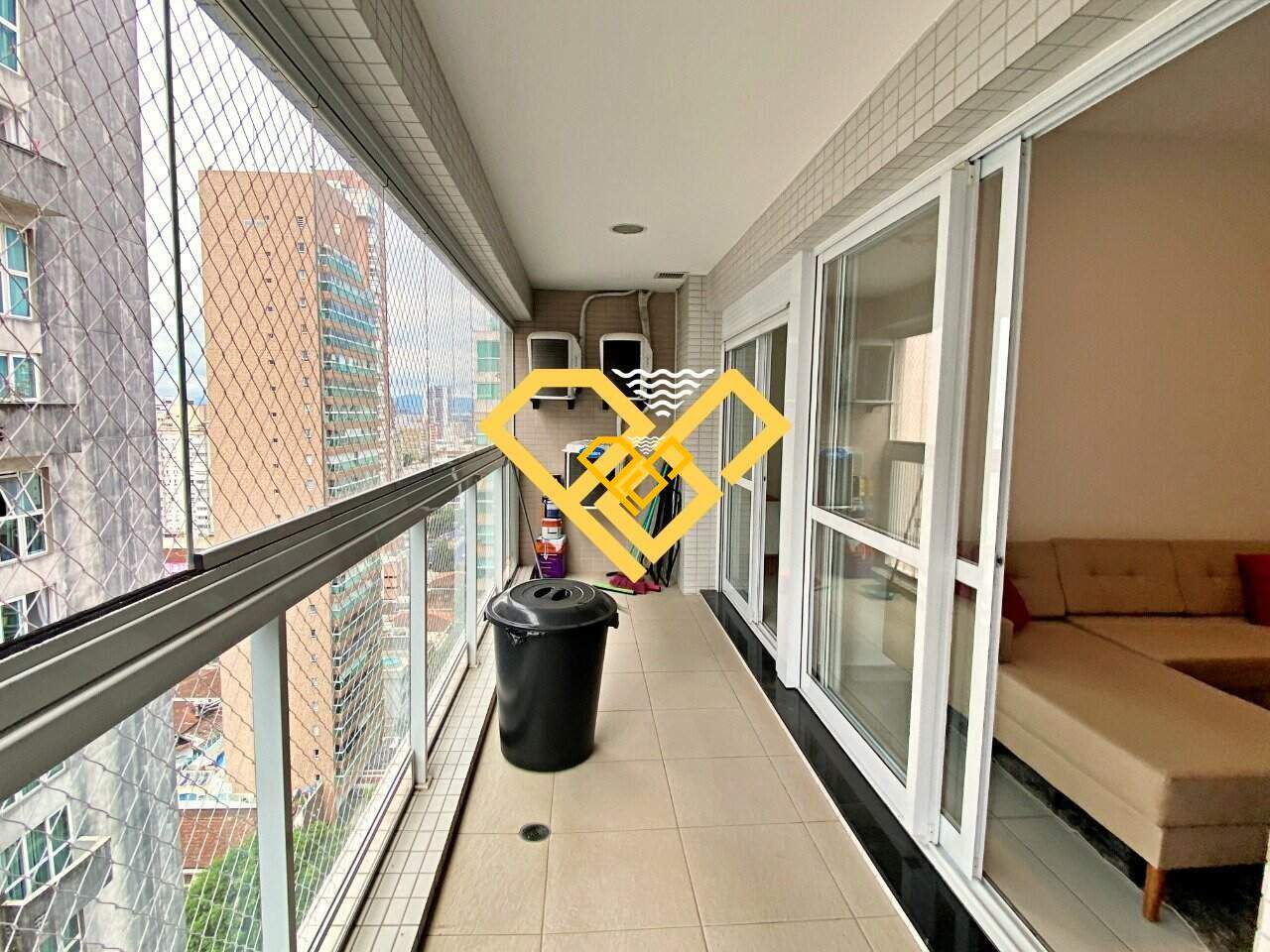 Apartamento à venda no Gonzaga: Varanda