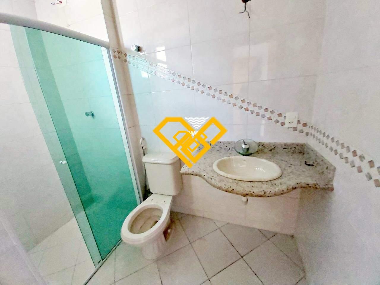 Sobrado à venda no Campo Grande: WC SUÍTE 4