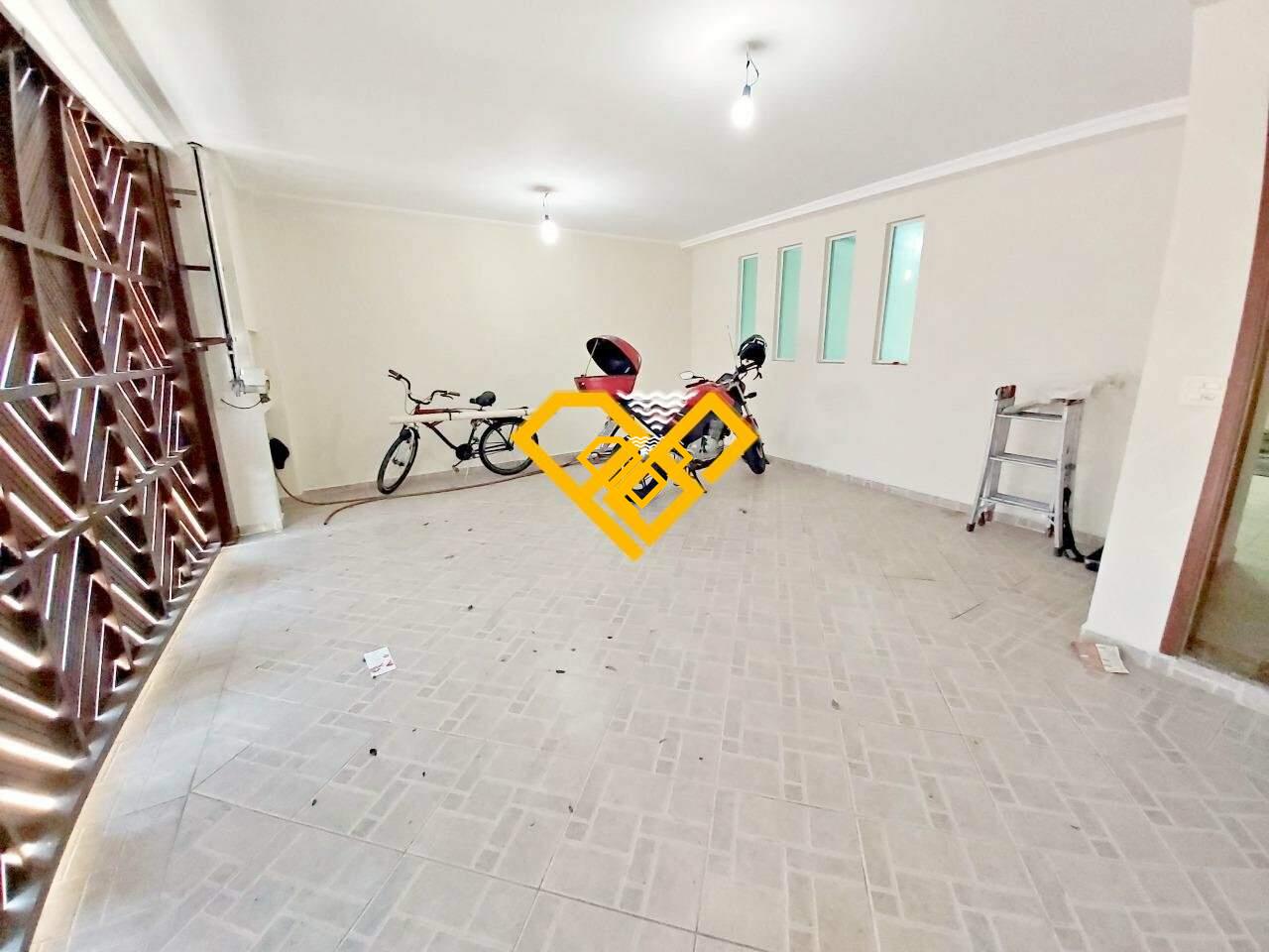 Sobrado à venda no Campo Grande: