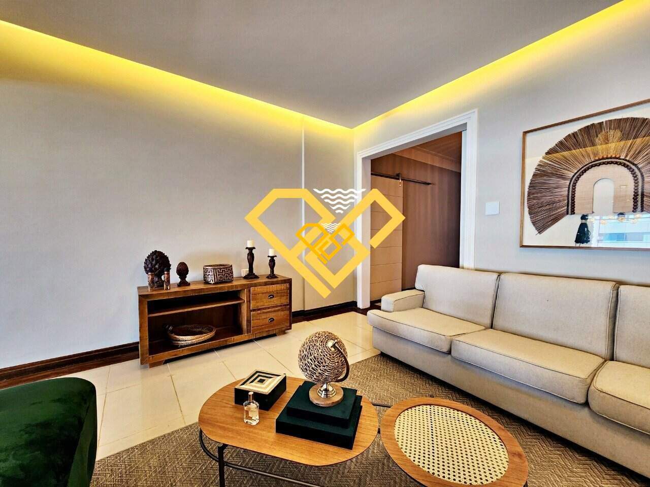 Apartamento à venda no Ponta da Praia: Sala