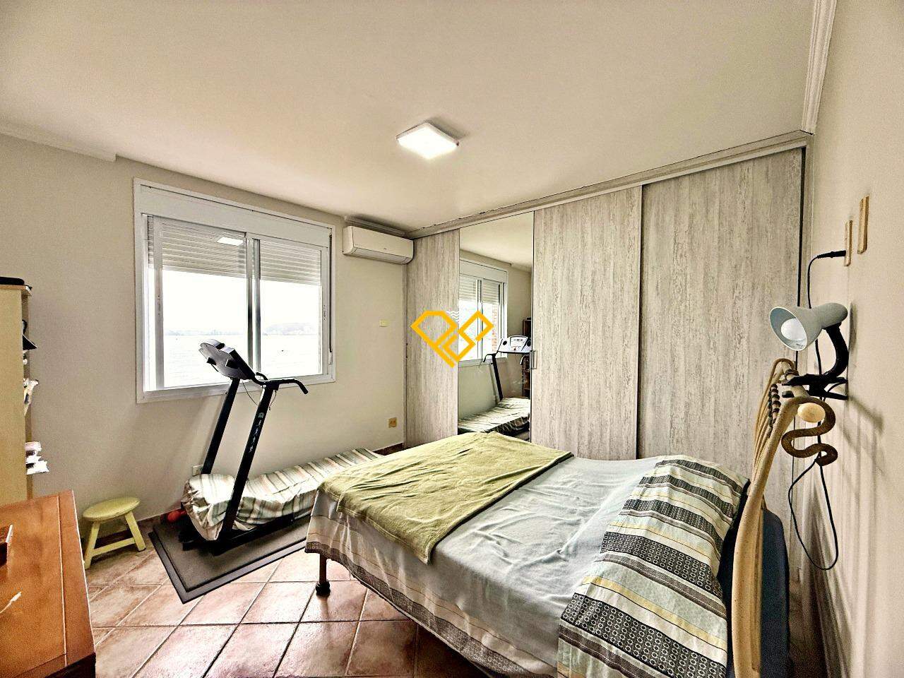 Apartamento à venda no Ponta da Praia: Dormitório 2