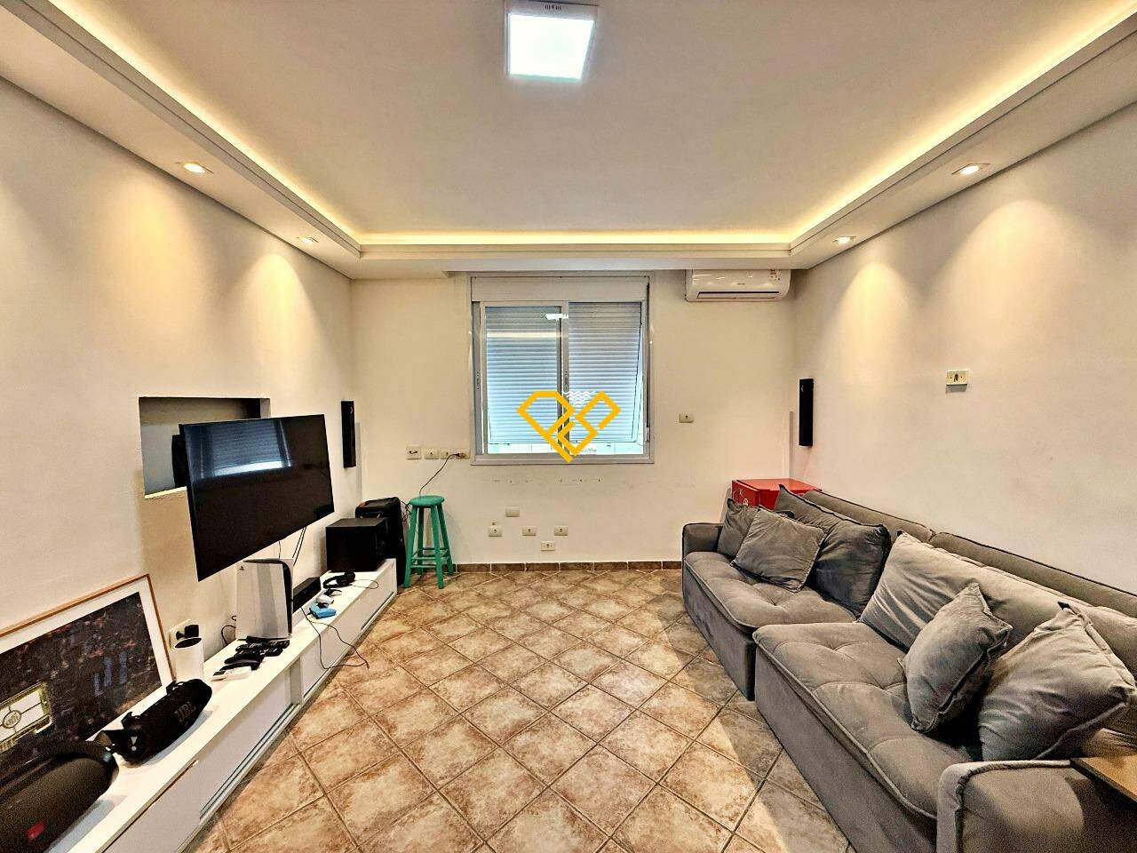 Apartamento à venda no Ponta da Praia: Dormitório 1 - suíte