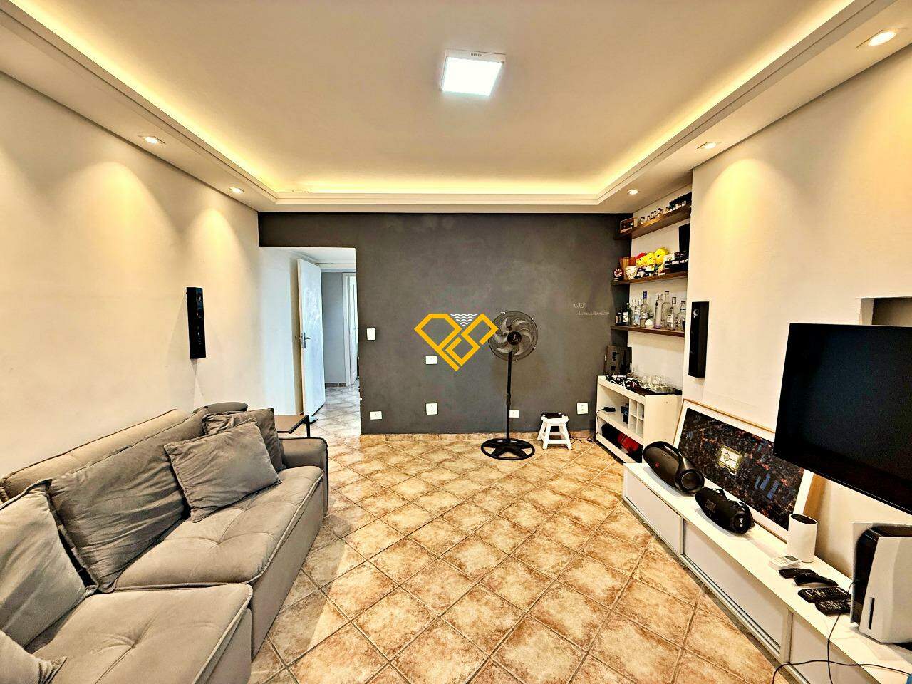 Apartamento à venda no Ponta da Praia: Dormitório 1 - suíte