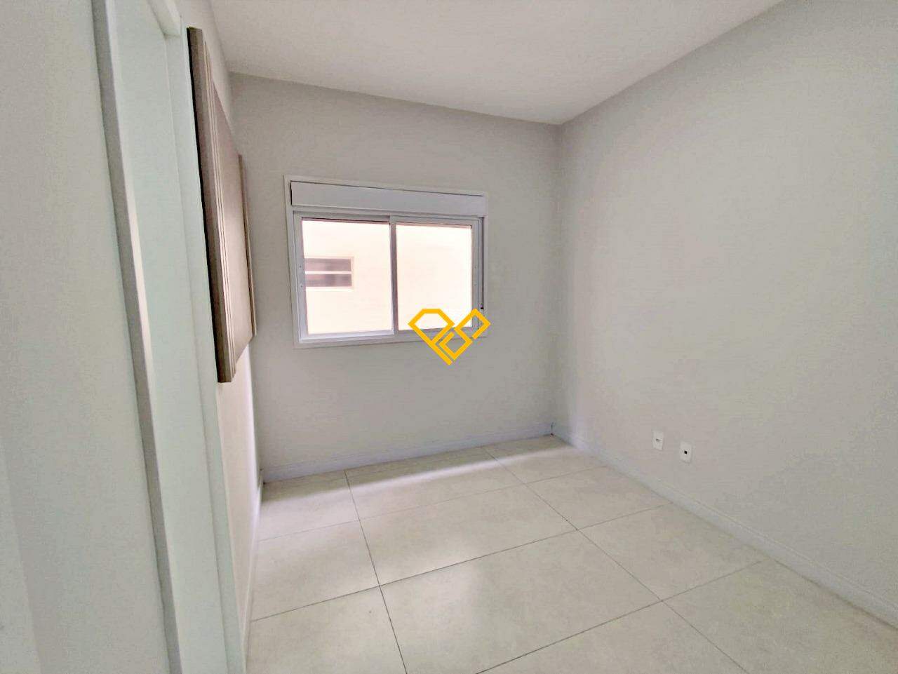 Apartamento à venda no Aparecida: Suíte 2