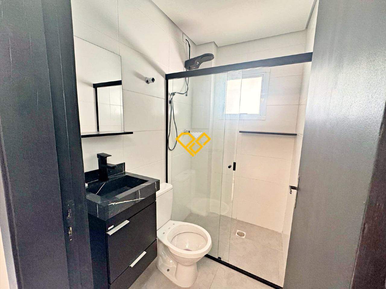 Apartamento à venda no Vila Belmiro: Wc social