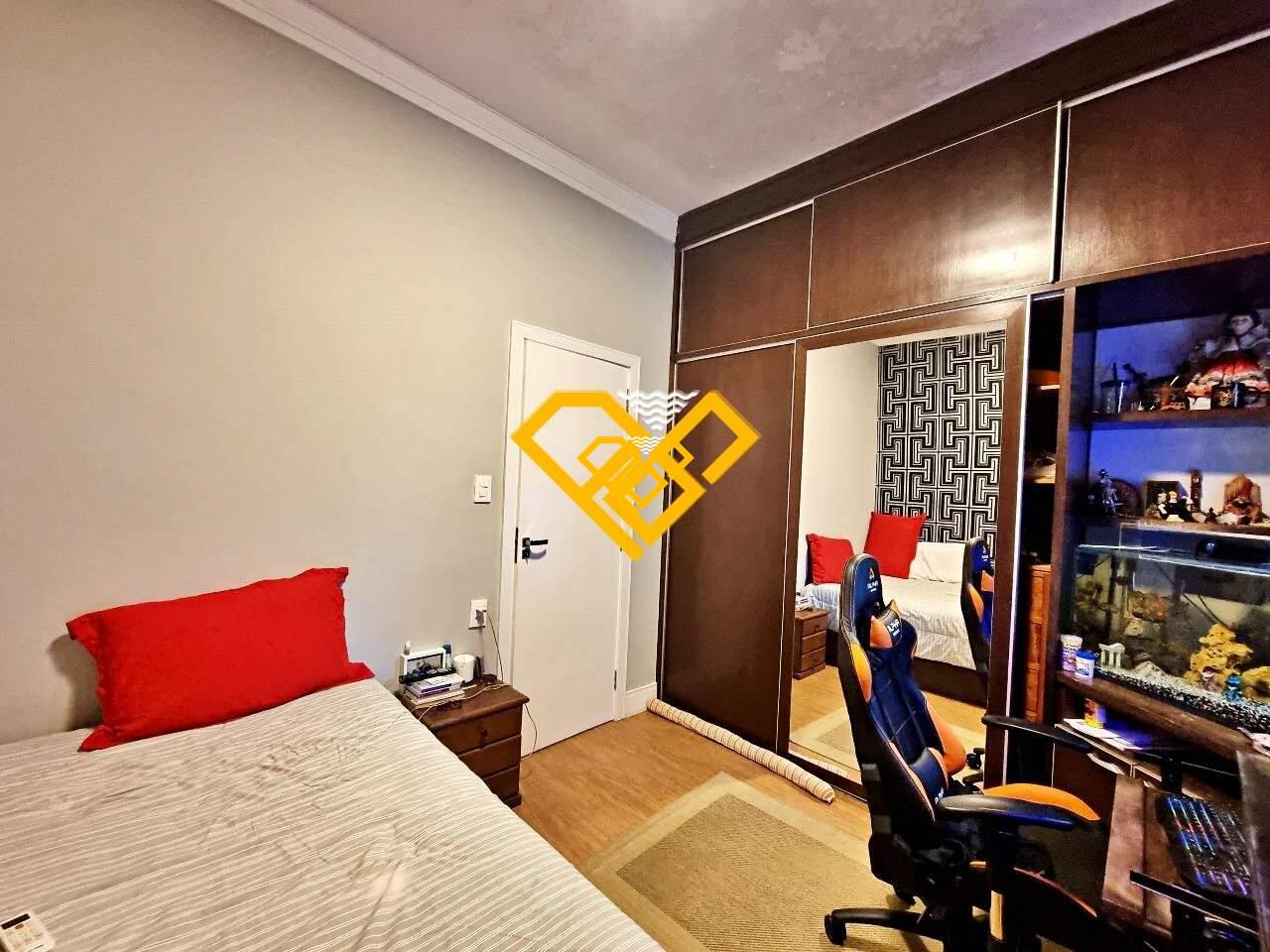 Sobrado à venda no Pompéia: SUÍTE 3