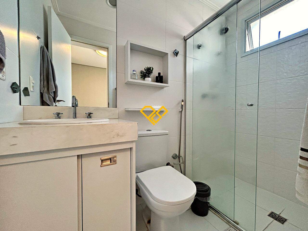 Apartamento à venda no Ponta da Praia: Wc suíte 2