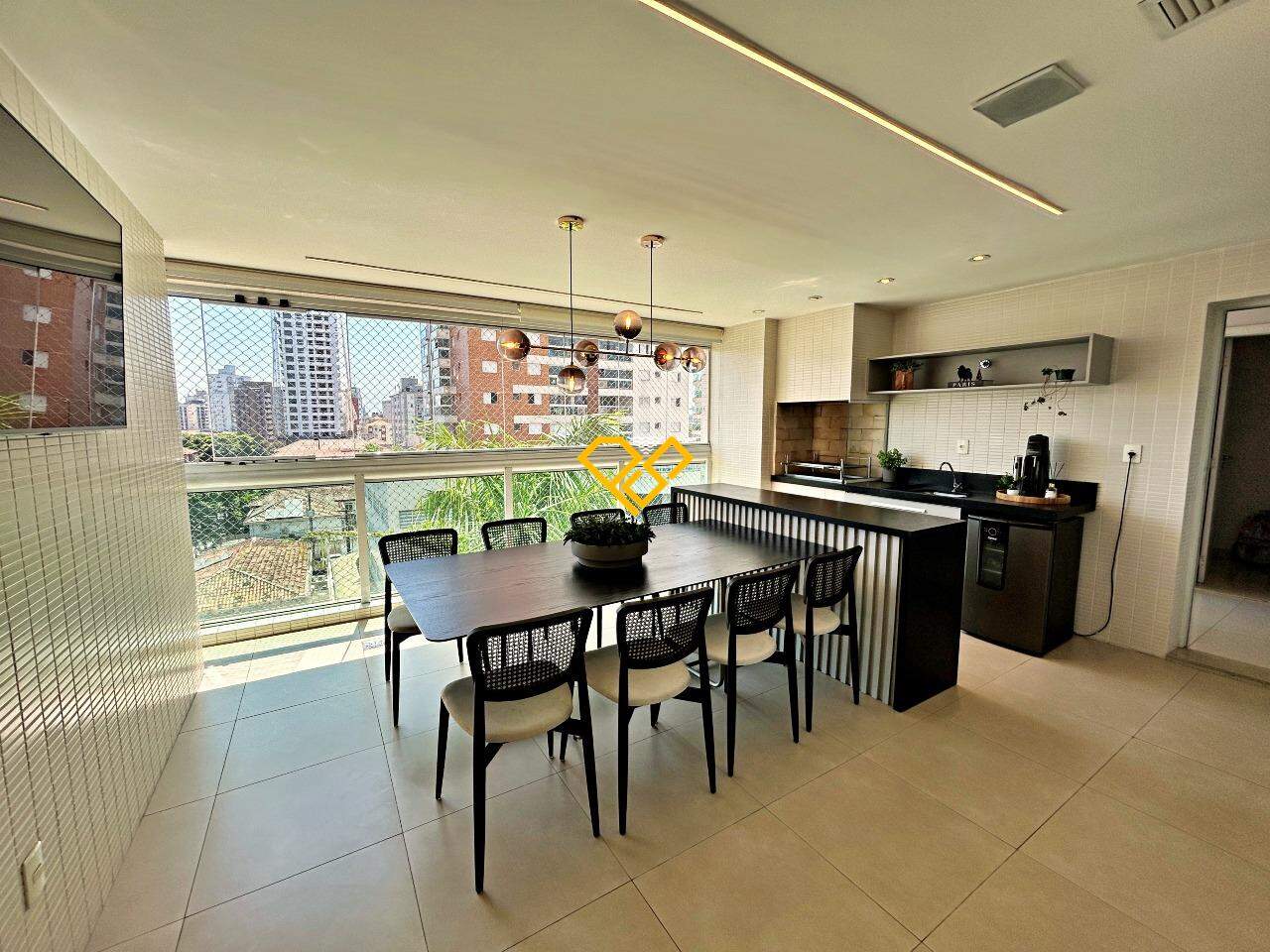 Apartamento à venda no Ponta da Praia: Varanda